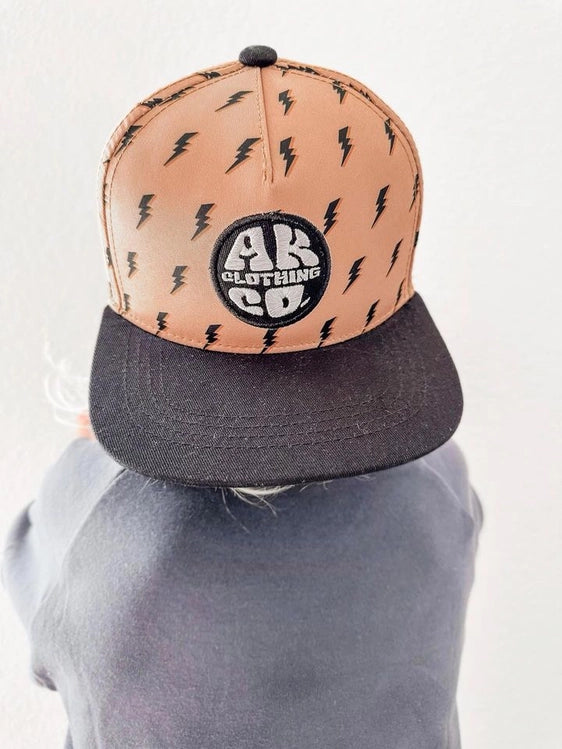 Bolt Snapback